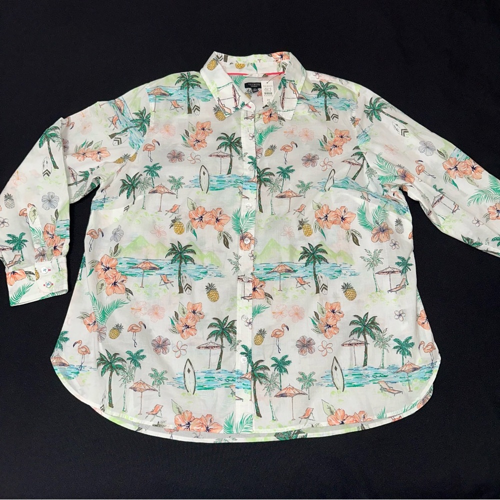 Talbots Plus Petite Cotton Button‑Front Shirt in a Pineapple Medallion print 2Xp